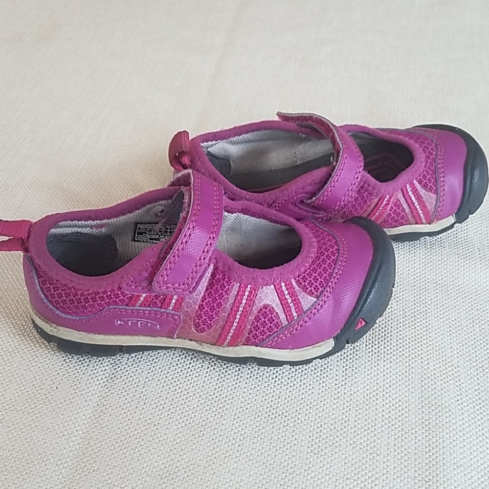 Keen shoes